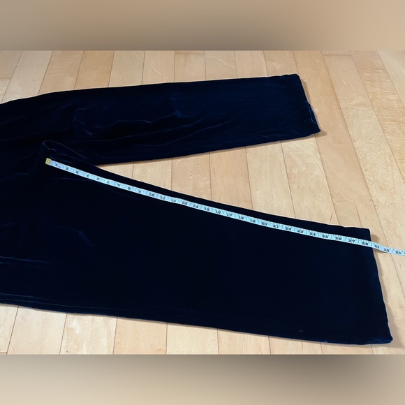 Vintage Field Manor Women’s Silk Rayon Blend Velvet Wide Leg Pants - Navy - Sz 8 - Picture 11 of 13
